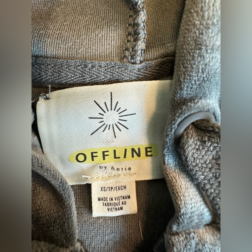 aerie OFFLINE Women’s After Party Velour Oversized Full Zip Hoodie. Like new - Picture 3 of 9